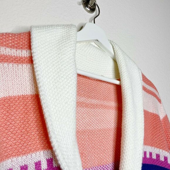 Ellison Wood Button Boho Pocketed Cardigan - Picture 2 of 6